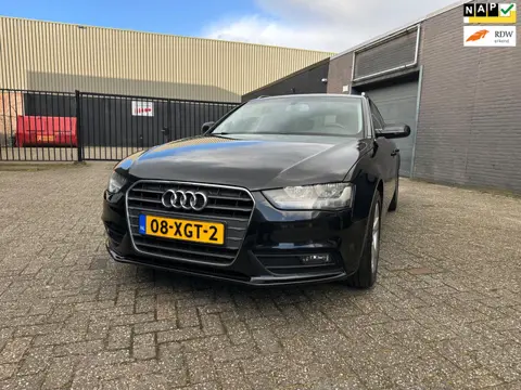 Audi A4 Avant 1.8 TFSI Pro Line Business Clima Cruise Navi Leer PDC Trekhaak APK NAP.