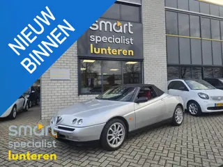 Alfa Romeo Spider 2.0-16V T.Spark in super staat!