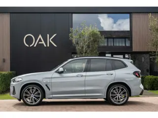 BMW X3 xDrive30e | M-Sport | Live Cockpit | Panorama | Leder | Memory | Camera | 21"LM | Brooklyn Gr