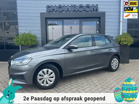 Skoda Fabia 1.0 TSI Ambition Cruise|Apple Carpley|Dealer onderhouden