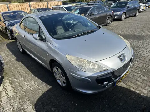 Peugeot 307 CC 2.0-16V ⚠️ BROKEN TIMING BELT ⚠️ *SPORT-SEATS | ECC | PDC | CRUISE | 16''ALU*
