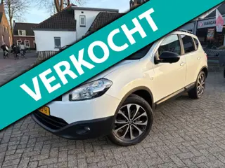 Nissan Qashqai 1.6 Connect Edition *360 camera / panoramadak / trekhaak*
