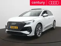 Audi Q4 e-tron 35 Launch edition S Competition 55 kWh S-Line | Panodak | RS-Stoelen | Trekhaak | HUD