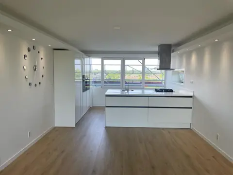 Woning aan de Zandvoortstraat te Amsterdam