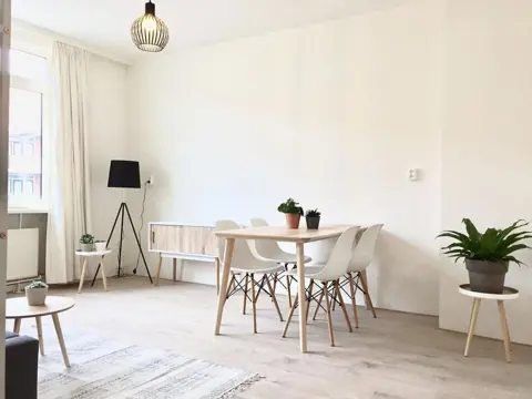 Woning aan de Jan Mankesstraat te Amsterdam