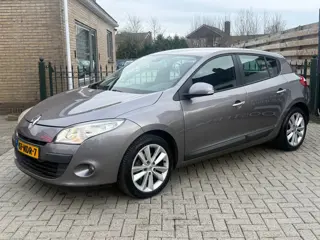 Renault Mégane 1.4 TCE Celsium |zeer nette auto | top onderhouden | cruise | airco | pdc | isofix |