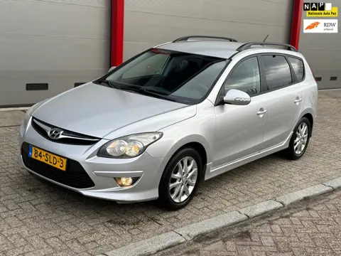 Hyundai i30 CW 1.6i i-Motion