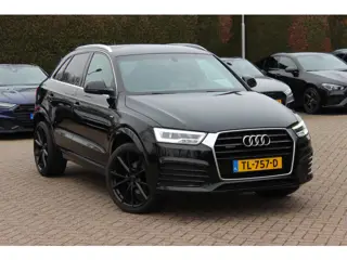 Audi Q3 2.0 TFSI quattro Design Pro Line Plus / Leder&Alcantara / Parkeerhulp V+A / Keyless / 20'' /