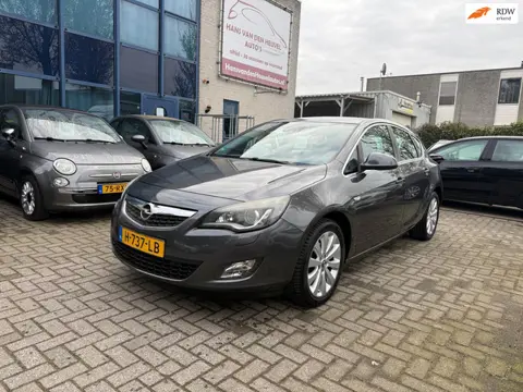 Opel Astra 1.4 Turbo Edition Trekhaak, Navi, 03/27