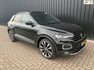 Volkswagen T-Roc 2.0 TSI 4Motion Sport PANO