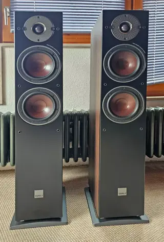 DALI Oberon 5 walnoot + Warranty