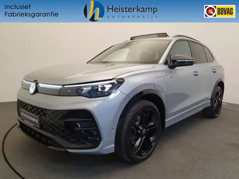 Volkswagen Tiguan 1.5 eHybrid 272pk DSG/AUT R-Line Wegklapbare trekhaak, Panoramadak, Harman/Kardon,