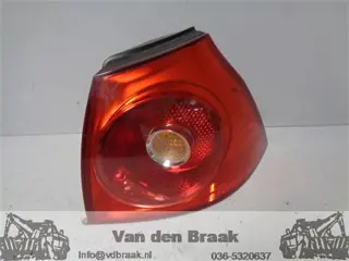 Volkswagen Golf Hatchback 2003-2008 Achterlicht rechts buitenzijde