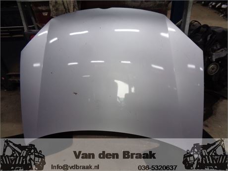 Volkswagen Golf 2003-2008 Motorkap