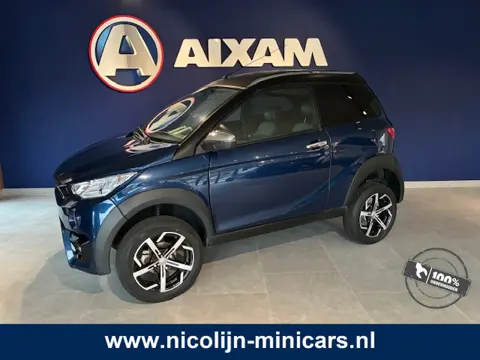 Aixam Brommobiel Crossover Premium Emotion, hoge instap