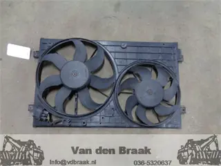 Volkswagen Golf 1.6 FSi 2003-2008 Koelfan met airco