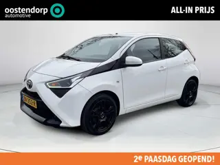 Toyota Aygo 1.0 VVT-i x-play | 5 deurs | Airconditioning | Parkeercamera | Bluetooth | Licht metalen