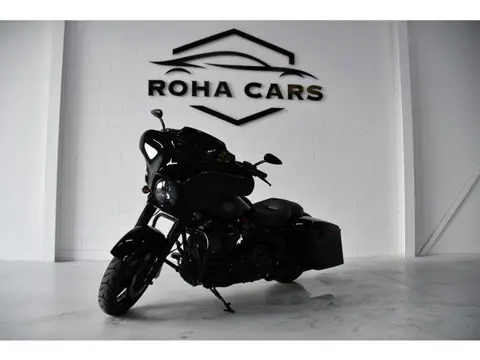 Harley Davidson Tour 103 FLHXS Street Glide Special black edtion