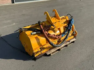 Herder KMUWK 150 klepelmaaier (bj 2003)