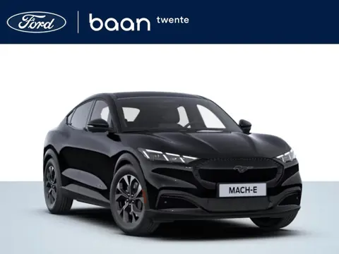 Ford Mustang Mach-E Standard RWD 73 kWh | WLTP 470 KM |