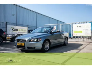 Volvo C70 Convertible AUTOMAAT 2.4 Momentum VELE EXTRA'S NIEUWE APK Zeer nette Hard-Top Cabrio met v