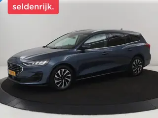 Ford Focus 1.0 EcoBoost Hybrid Titanium Style |  Stoelverwarming | Camera | Carplay | Stuurverwarmin