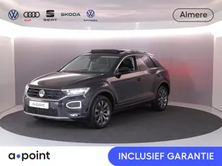 Volkswagen T-Roc 1.0 TSI Style 115 PK | Panorama dak | Automatische airco | LED koplampen |
