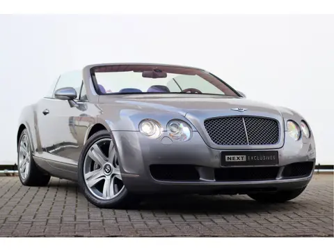 Bentley Continental GTC 6.0 W12 Dealer onderhouden