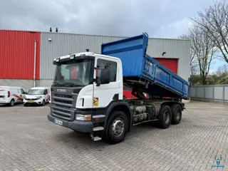 Scania P380 / ENGINE RUNNING / 6X4 / 2XBIG AXLE / FULL-STEEL / DRUM BRAKES / MANUAL / EURO-3 / 2005