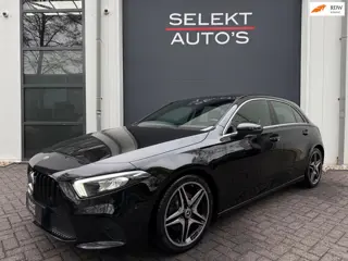 Mercedes-Benz A-KLASSE 200 Premium Automaat 163 Pk Cruise/Climate/Camera/19 Inch/PDC/Leder/Navi/Blue