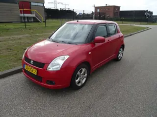 Suzuki Swift 1.3 GLS