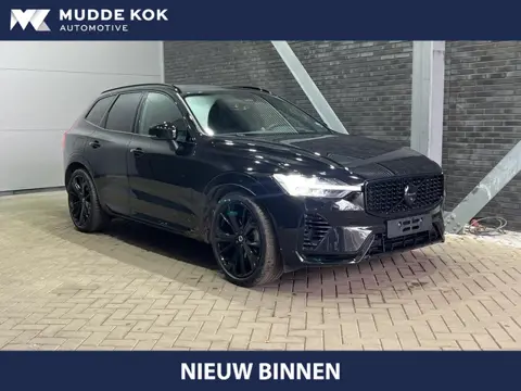 Volvo XC60 T6 Plug-in hybrid Ultra Black Edition | Luchtvering | Bowers&Wilkins | Massage | Head-Up 