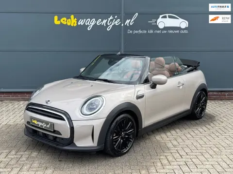 Mini Mini Cabrio 1.5 Cooper Yours Aut. *leder *carplay *17"