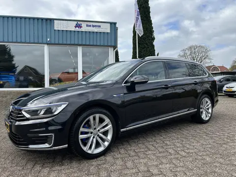 Volkswagen Passat Variant 1.4 TSI GTE Highline (bj 2015)