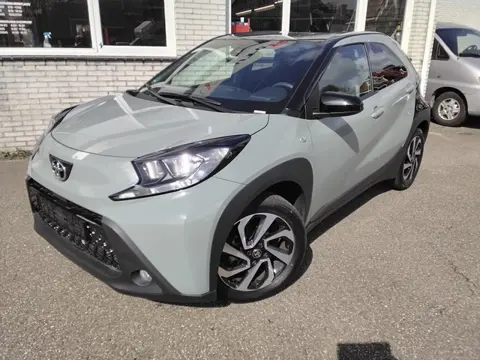 Toyota Aygo X 1.0 VVT-i MT Pulse Bi  Tone (bj 2025)
