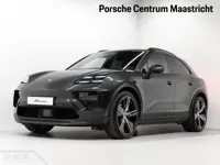 Porsche Macan 4