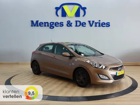 Hyundai i30 1.6 GDI i-Motion Airco | Trekhaak | Cruise Control | Parkeersensoren | NAP | Isofix