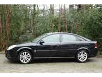 Opel Vectra GTS 2.2-16V Executive mooie bak!!!! Trekhaak cruise enz.