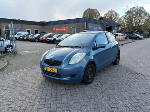 Toyota Yaris 1.3 VVTi Sol AIRCO