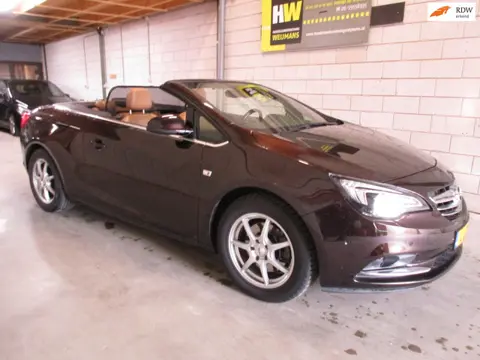 Opel Cascada 1.6 Turbo Cosmo Cabrio