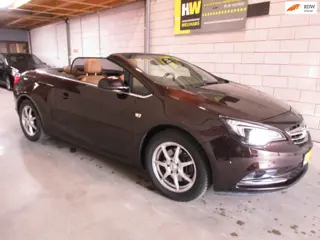 Opel Cascada 1.6 Turbo Cosmo Cabrio