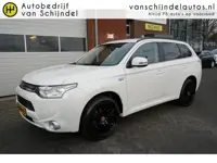 Mitsubishi Outlander 2.0 PHEV EXECUTIVE EDITION ORIGINEEL NEDERLANDS CAMERA AFN.TREKHAAK NAVIGATIE C