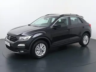 Volkswagen T-Roc 1.0 TSI Style | 110 PK | Navigatiesysteem | Adaptive cruise control | Apple Carplay