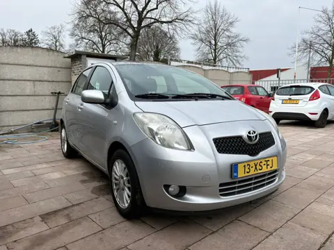 Toyota Yaris 1.3 VVTi Sol MMT Nette automaat/Zuinig/5-deurs/Nieuwe APK
