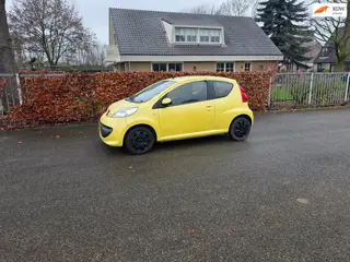 Peugeot 107 1.0-12V XS