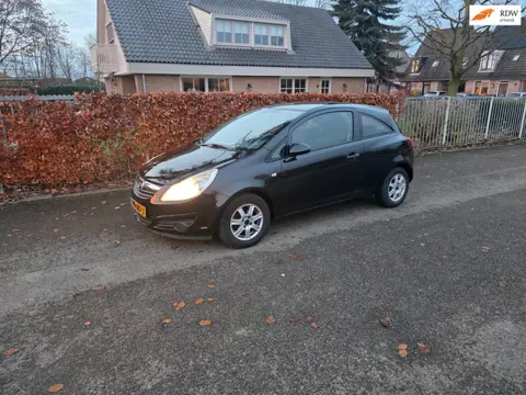 Opel Corsa 1.2-16V Selection