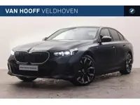 BMW 5 Serie 530e M Sport Automaat / Panoramadak / Achteruitrijcamera / Adaptieve LED / Stoelventilat