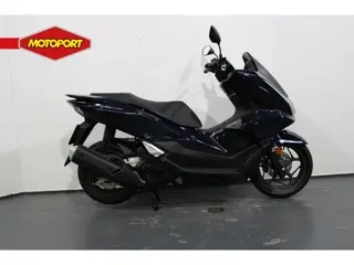 Honda PCX 125 (bj 2025)