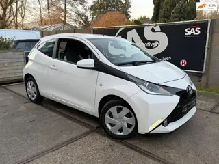 Toyota Aygo 1.0 VVT-i x-play