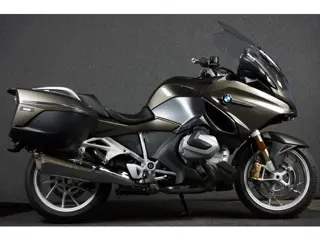 BMW R1250RT Prachtige zo goed als nieuwe R1250RT (bj 2020)
